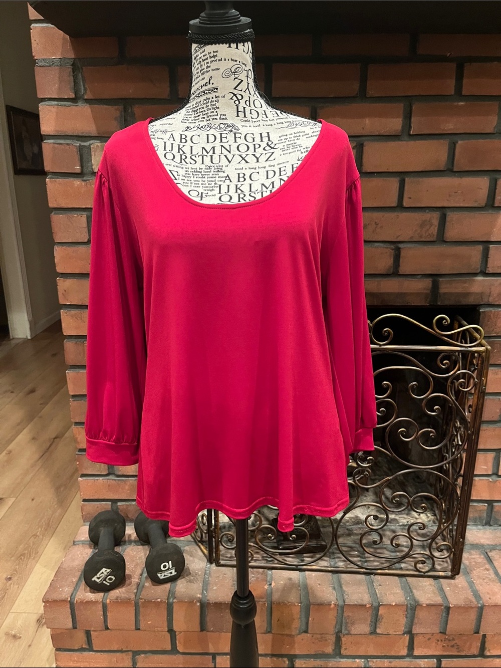Women's Deep Red Scoop Neck Long-Sleeve Top Flowy